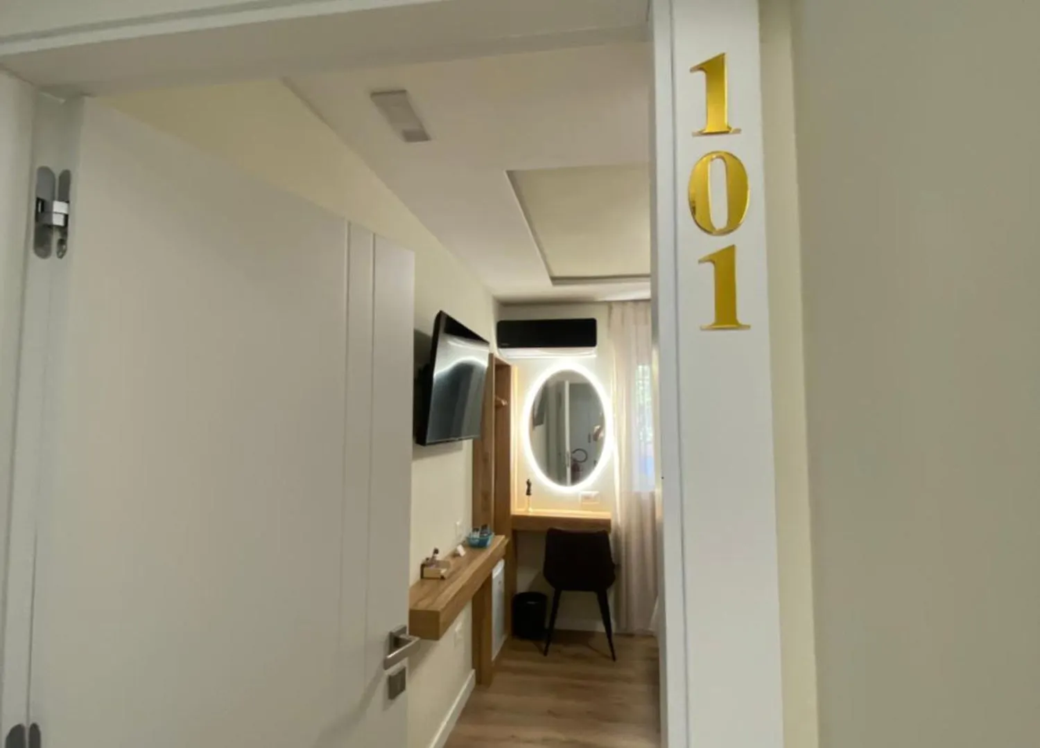 Tirana Hotel Petite Maison Hermes Albanien