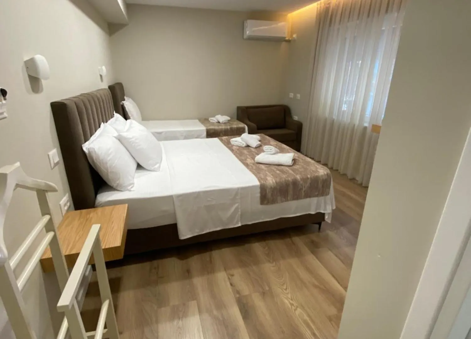 Tirana Hotel Petite Maison Hermes 3*,  Albanien